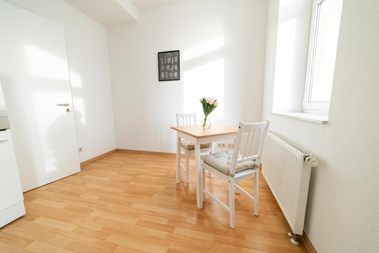 Apartment Fullhouse - - L10 Magdeburg