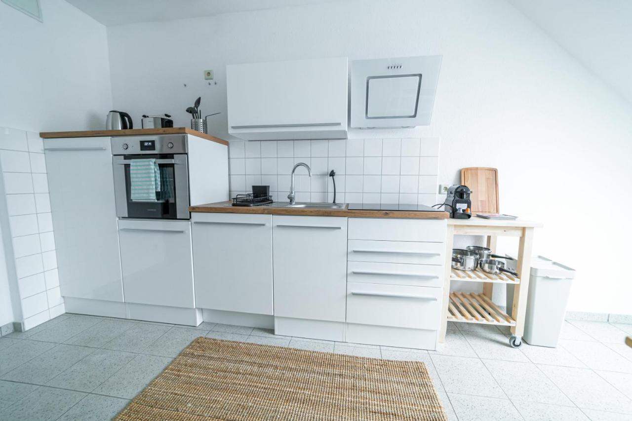 Fullhouse - - L10 * Magdeburg