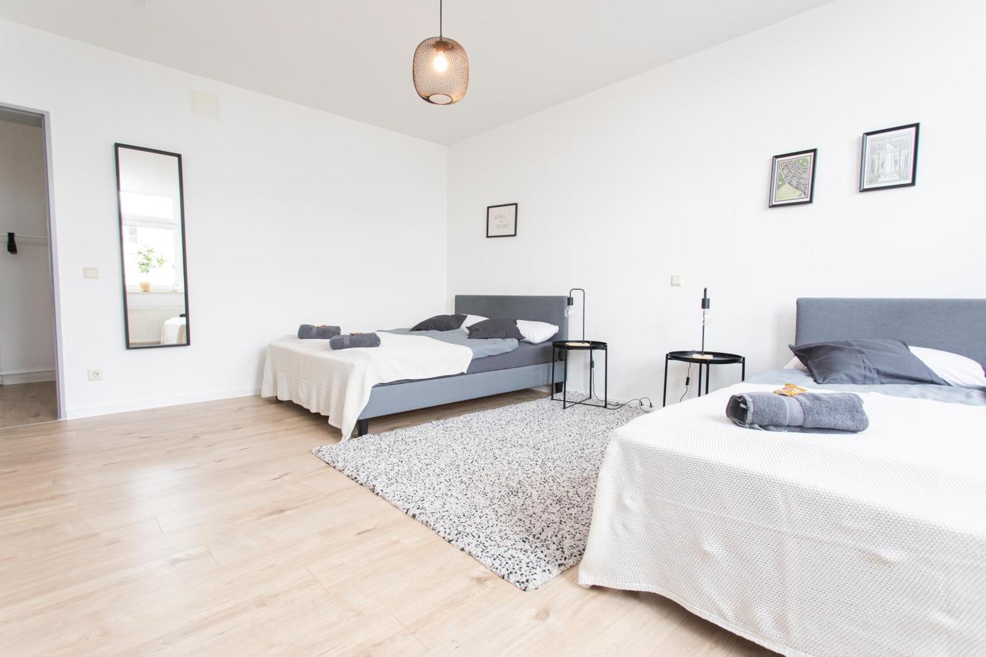 Fullhouse - - L10 * Magdeburg